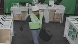 Police after suspect who robbed Cricket Wireless disguised as construction worker
