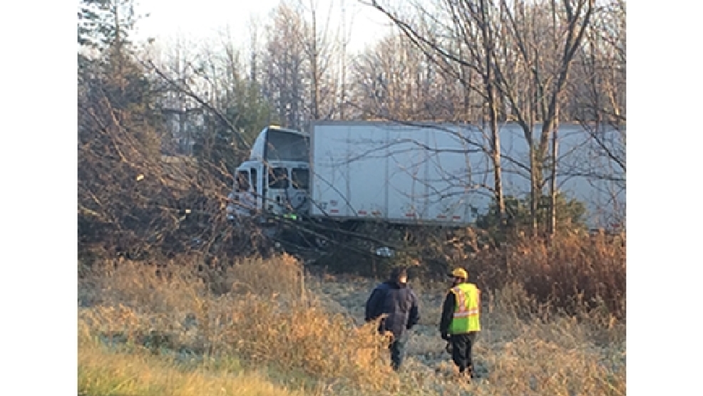 Fatal crash on I69 near Tekonsha WWMT