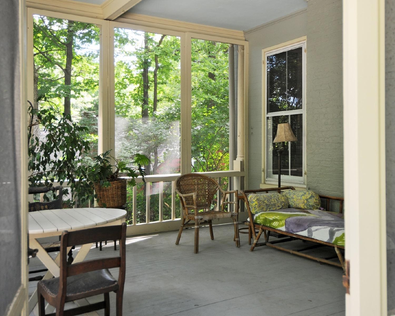 This Historic House In Mt. Auburn Has Its Own Wikipedia Page