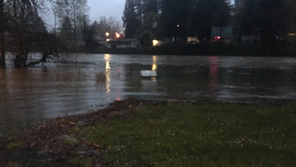 Western Oregon on 'Flood Watch' as rain, melting snow push rivers to