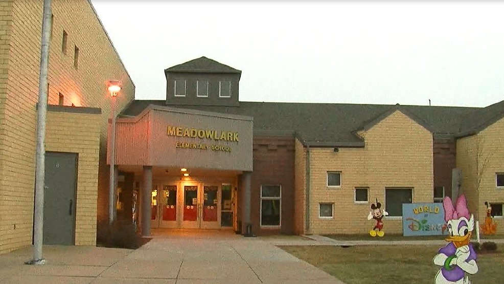 Sickness at Kearney school forces early dismissal KHGI