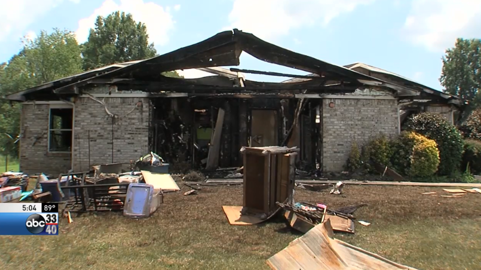 Overnight fire destroys Oneonta apartment building WBMA
