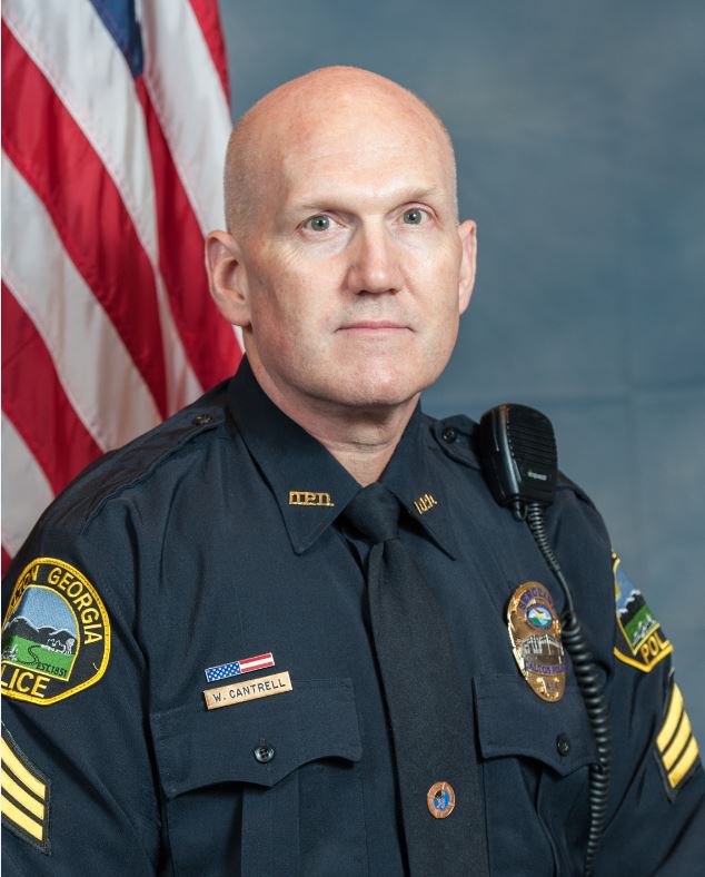 Dalton Police Department officers perform CPR to save man's life WTVC