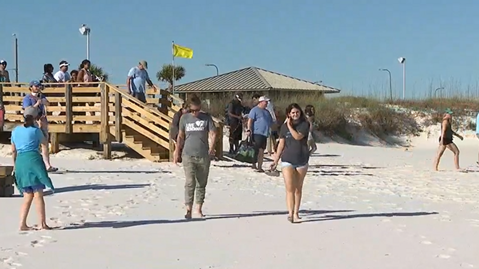 People hit Orange Beach immediately as Alabama beaches reopen WEAR