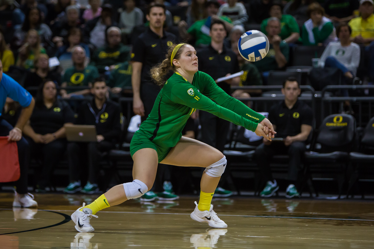 photo-gallery-oregon-ducks-volleyball-vs-colorado-kval