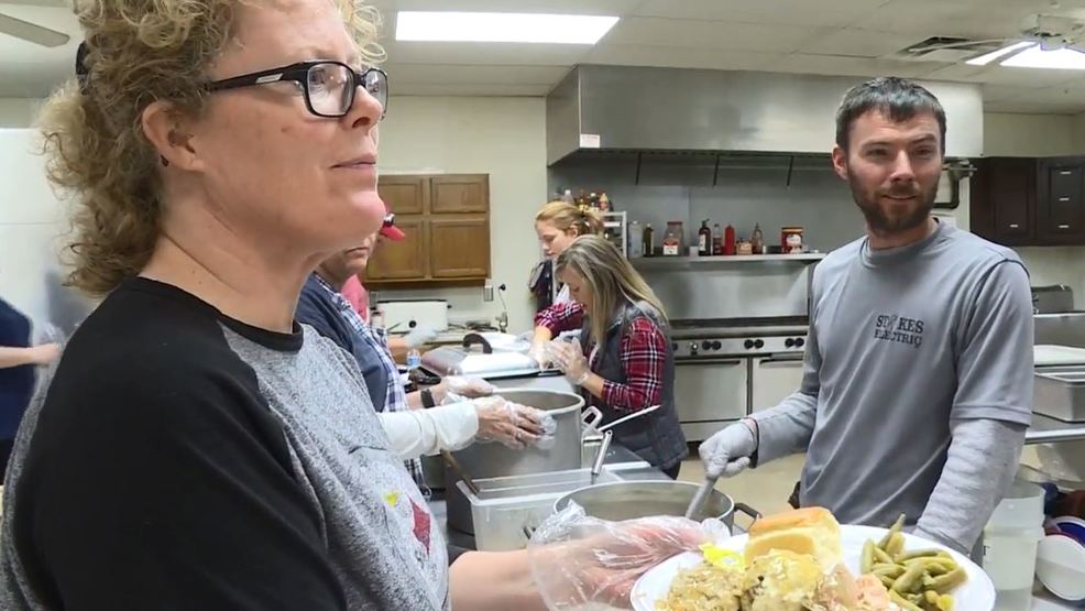 Siouxland Soup Kitchen Serves Up Annual Thanksgiving Feast Kmeg