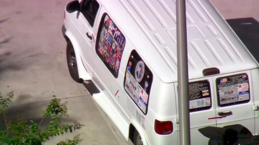 APTOPIX Explosive Devices bombs intercepted secret service arrest of Florida man van AP126.jpg