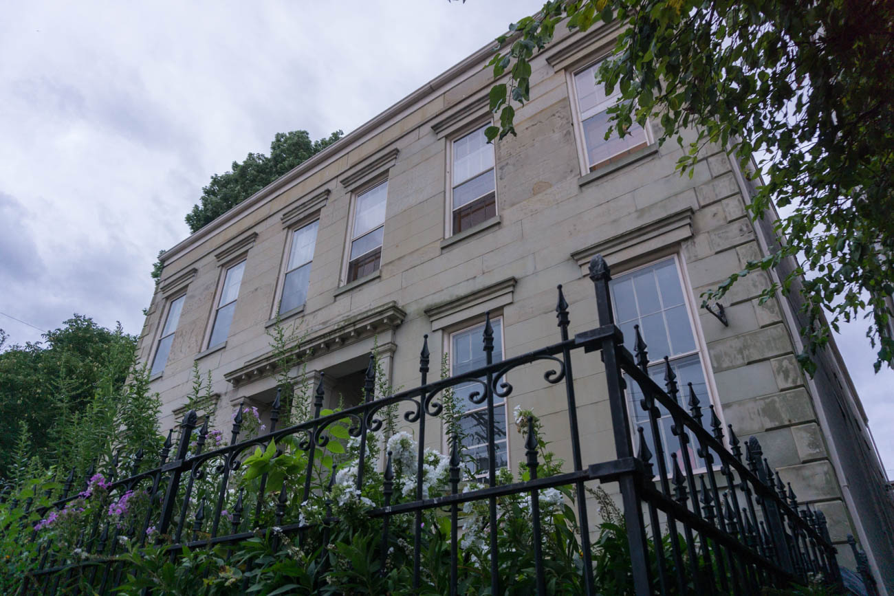 Covington’s Riverside Drive Is One Of The Prettiest Strolls You Can