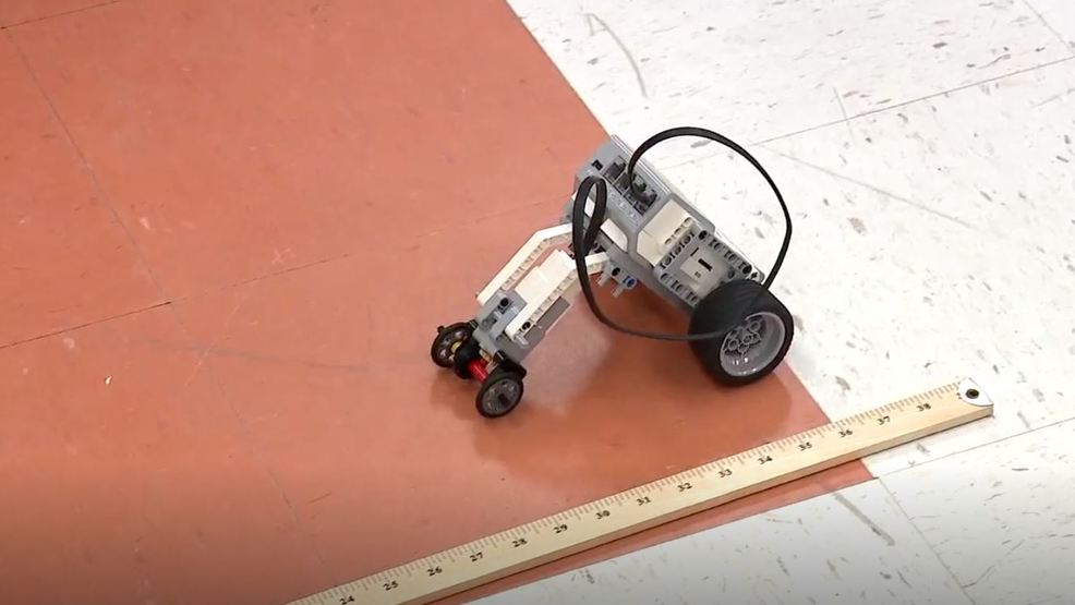 Biddeford students learn how to code robots