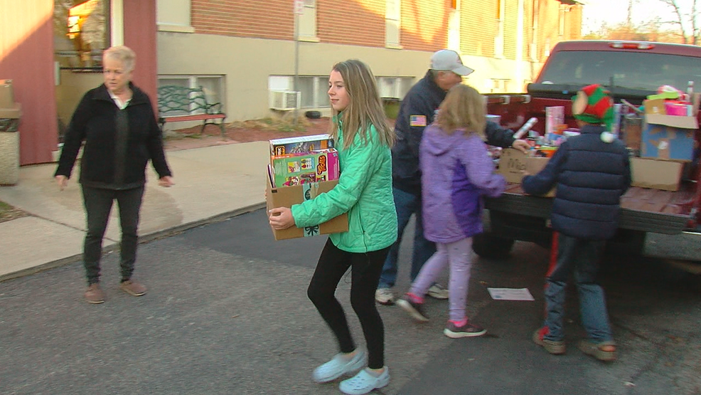 12 Year Old S Toy Drive Gives Big Boost To Anderson Ferry Food Pantry