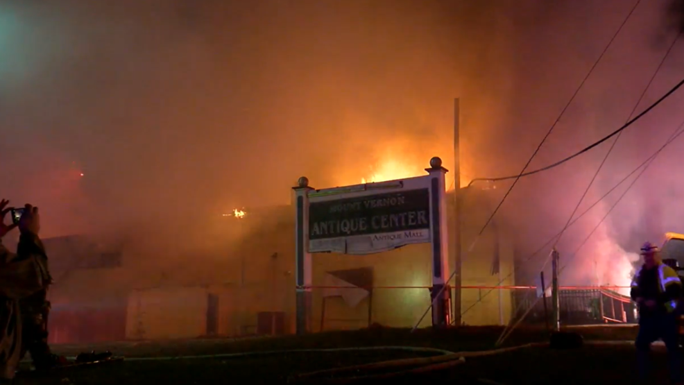 Fire breaks out at large antique store in Fairfax County WJLA